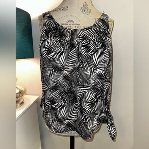 Swim 365 Ladies Tankini Swim Top Black White Palm Leaves 16W Mint Condition!